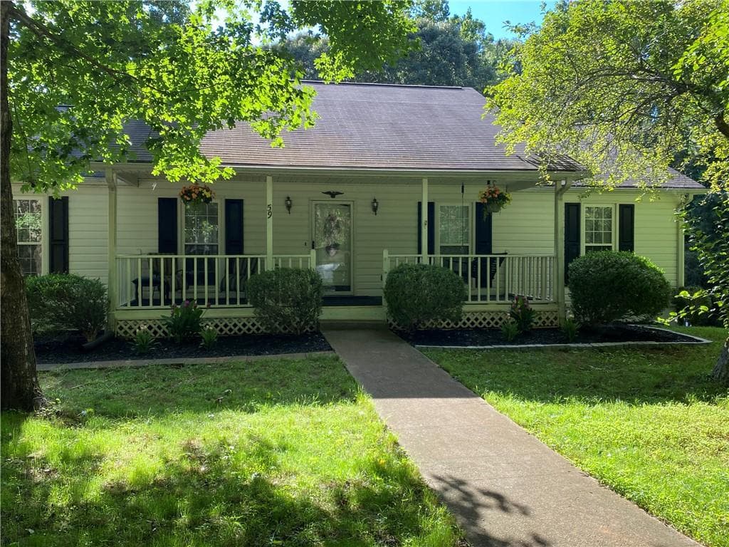 4 bedroom, 3 bathroom, 2,521 sq ft single family residence for sale at 59 Padgett Path, Dallas, GA 30132 — photo 4