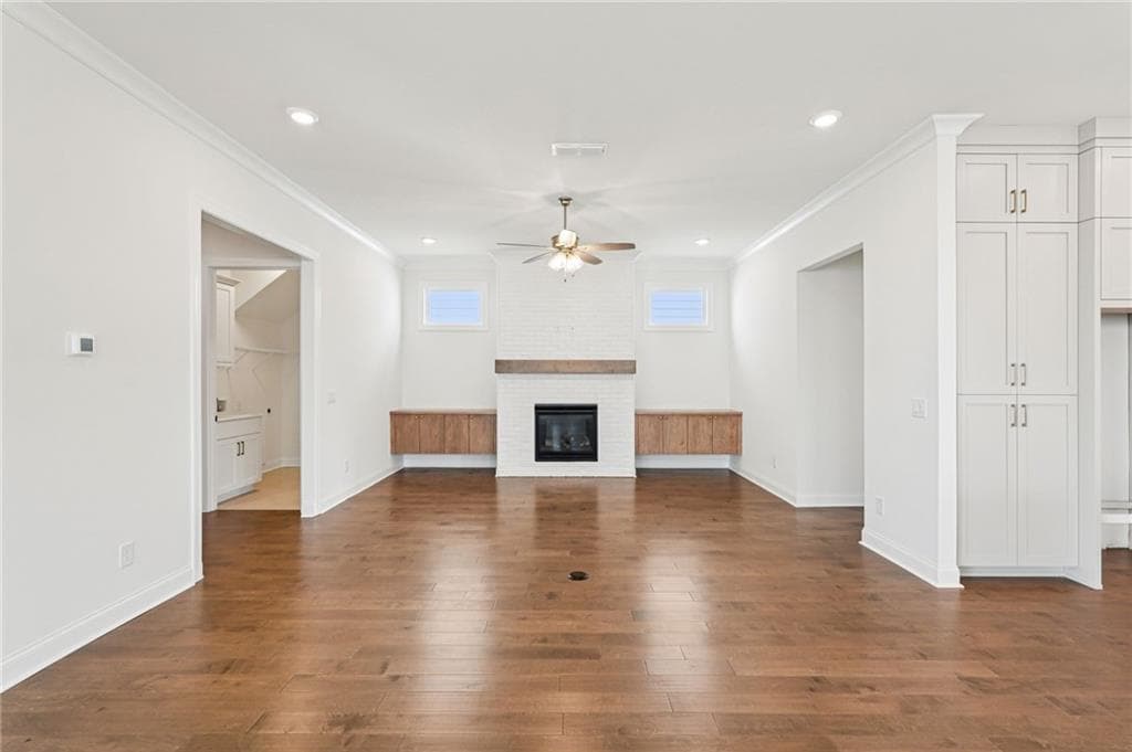3 bedroom, 4 bathroom, 2,629 sq ft single family residence under contract at 527 Godfrey Drive, Cumming, GA 30040 — photo 10