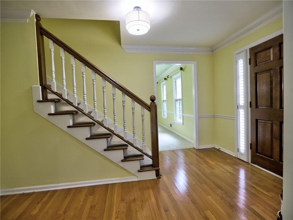 4 bedroom, 3 bathroom, 2,890 sq ft single family residence for rent at 2101 Mark Hall Court, Marietta, GA 30062 for $2,900 a month — photo 4