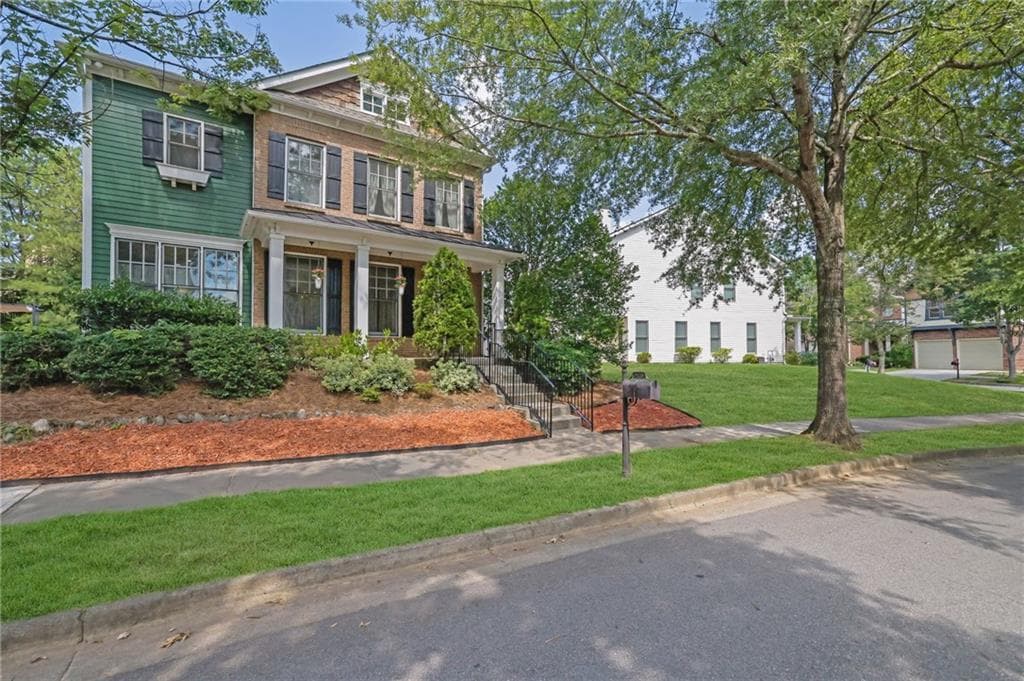 4 bedroom, 4 bathroom, 2,574 sq ft single family residence under contract at 3870 Baxley Pine Trail, Suwanee, GA 30024 — photo 3