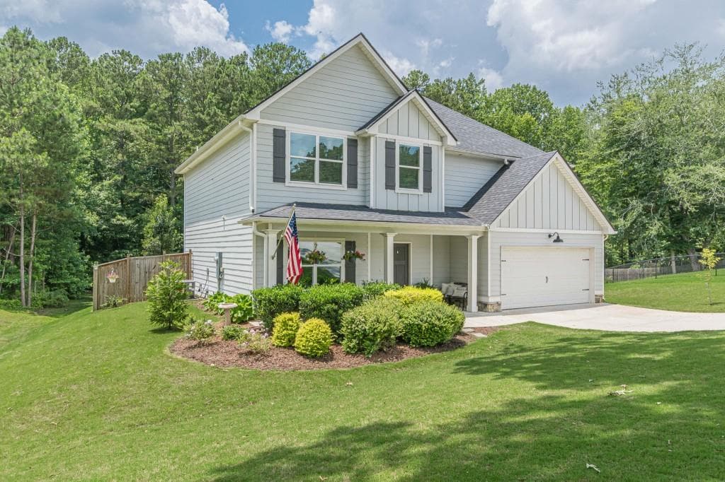 4 bedroom, 3 bathroom, 2,619 sq ft single family residence sold at 453 Tucker Trail, Bremen, GA 30110