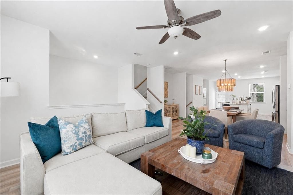 4 bedroom, 4 bathroom, 2,422 sq ft townhouse for sale at 336 Cornett Way, Lawrenceville, GA 30046 — photo 5