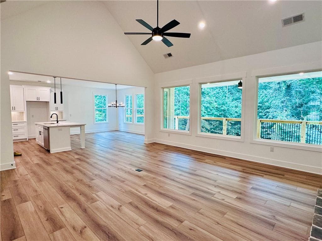 3 bedroom, 4 bathroom, 2,551 sq ft single family residence for rent at 6312 Woodstock Rd, Acworth, GA 30102 for $3,000 a month — photo 8