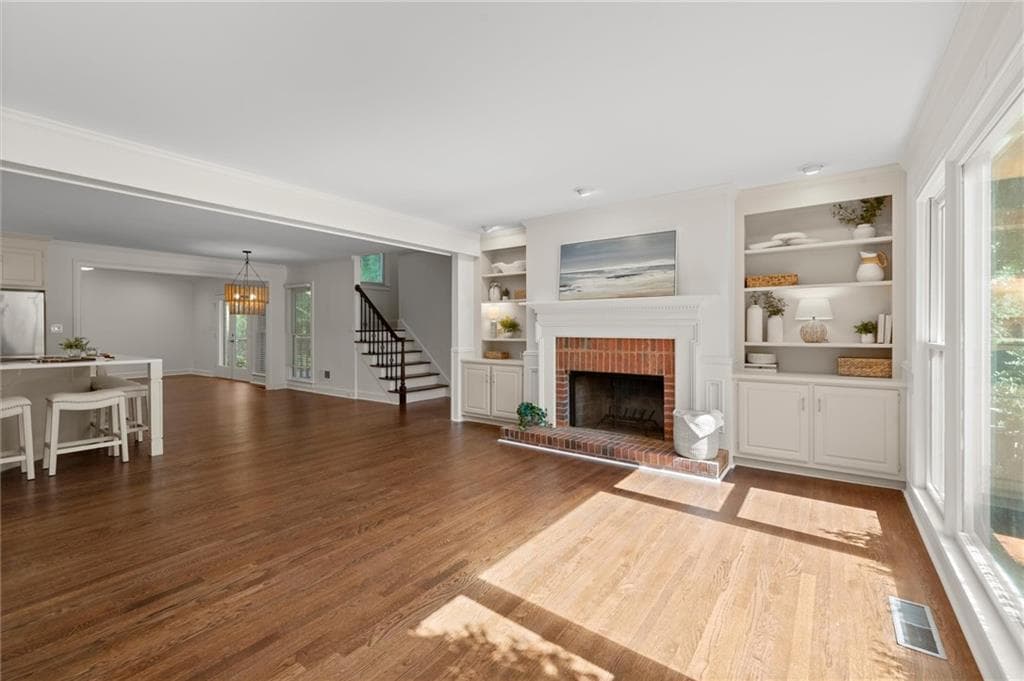 5 bedroom, 5 bathroom, 5,160 sq ft single family residence for sale at 871 Chestnut Lake Drive, Marietta, GA 30068 — photo 6