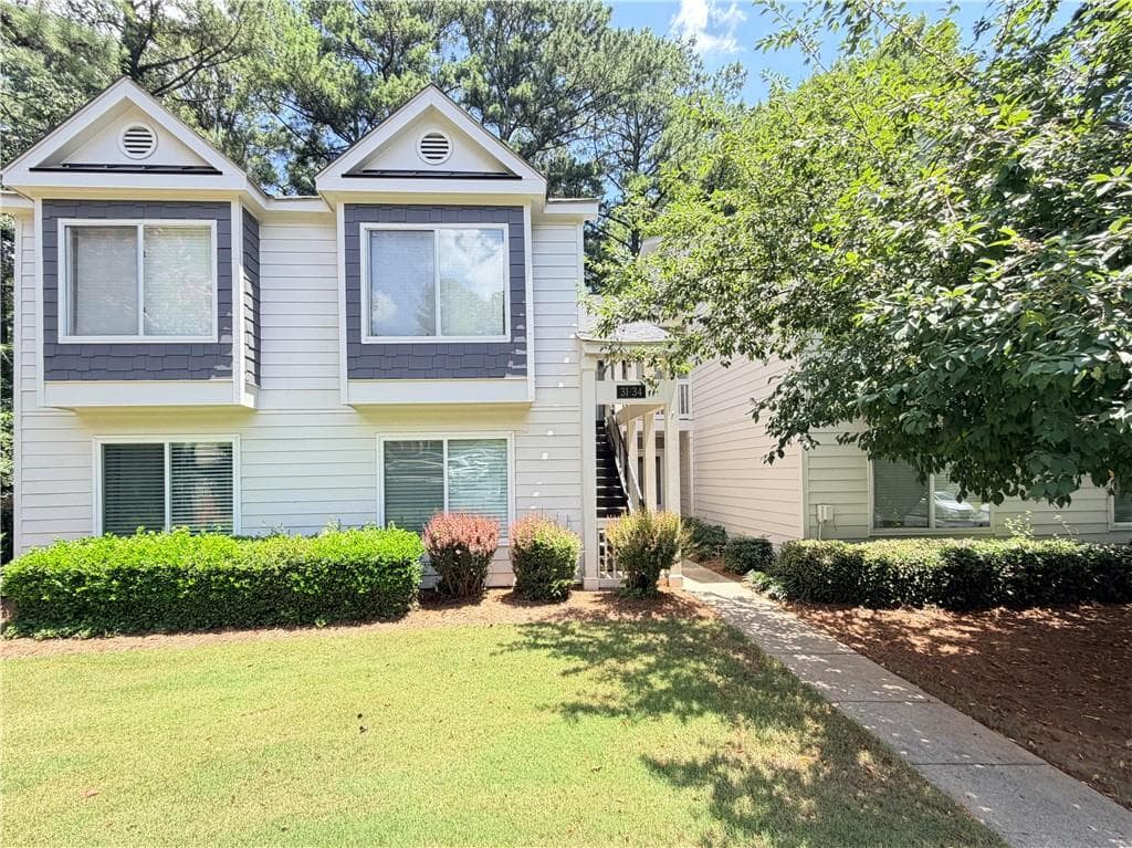 2 bedroom, 2 bathroom, 1,282 sq ft condominium for rent at 34 Arbor, Smyrna, GA 30080 for $1,900 a month — photo 1 of 16