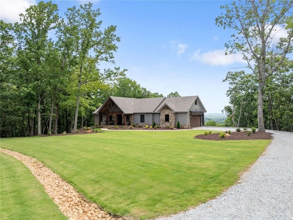 4 bedroom, 3 bathroom, 3,513 sq ft single family residence for sale at 1055 S Laceola Road, Cleveland, GA 30528 — photo 9