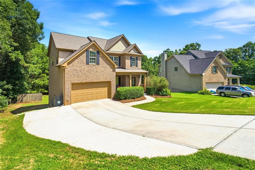 4 bedroom, 5 bathroom, 2,428 sq ft single family residence for sale at 905 Maple Creek Court, Loganville, GA 30052 — photo 2
