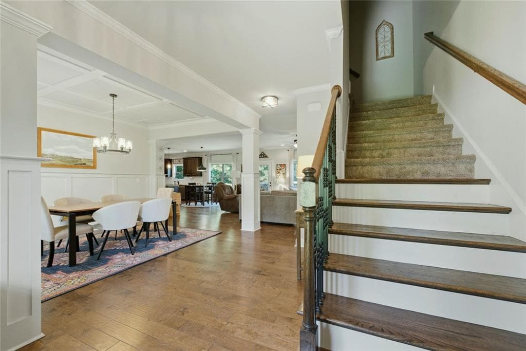 4 bedroom, 5 bathroom, 2,428 sq ft single family residence for sale at 905 Maple Creek Court, Loganville, GA 30052 — photo 4
