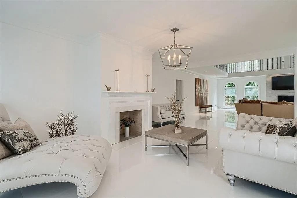 4 bedroom, 4 bathroom, 4,935 sq ft single family residence for rent at 425-A Ferry Landing, Atlanta, GA 30328 for $5,500 a month — photo 6