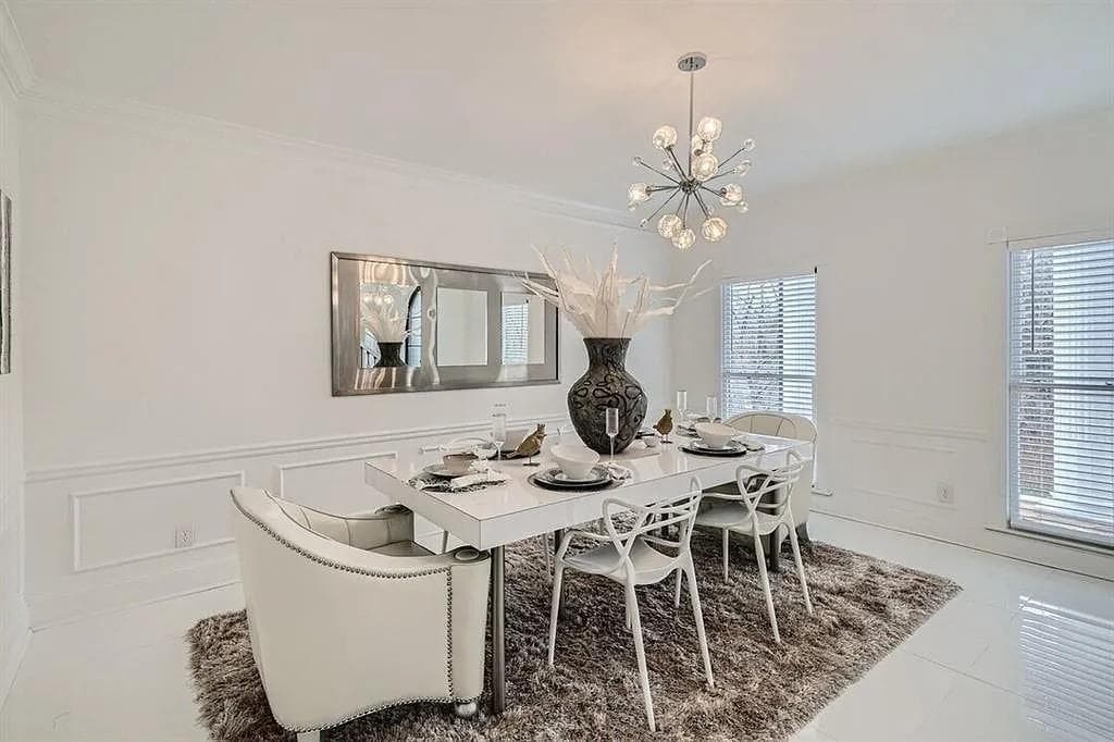 4 bedroom, 4 bathroom, 4,935 sq ft single family residence for rent at 425-A Ferry Landing, Atlanta, GA 30328 for $5,500 a month — photo 10