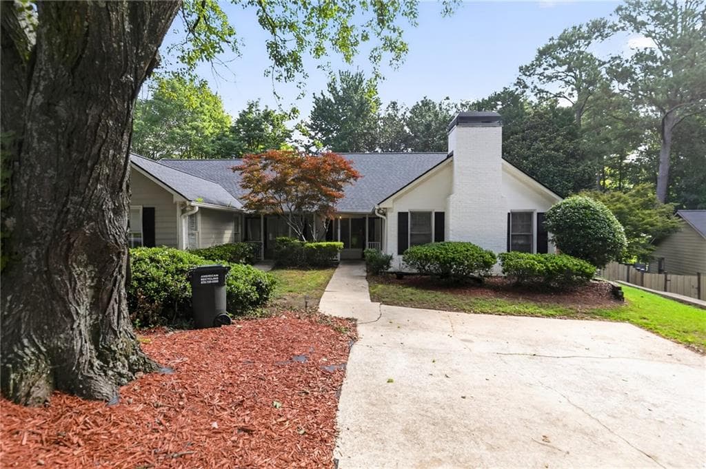 3 bedroom, 2 bathroom, 1,437 sq ft townhouse for rent at 4053 Cooper Ridge Court, Smyrna, GA 30080 for $2,440 a month — photo 1 of 23