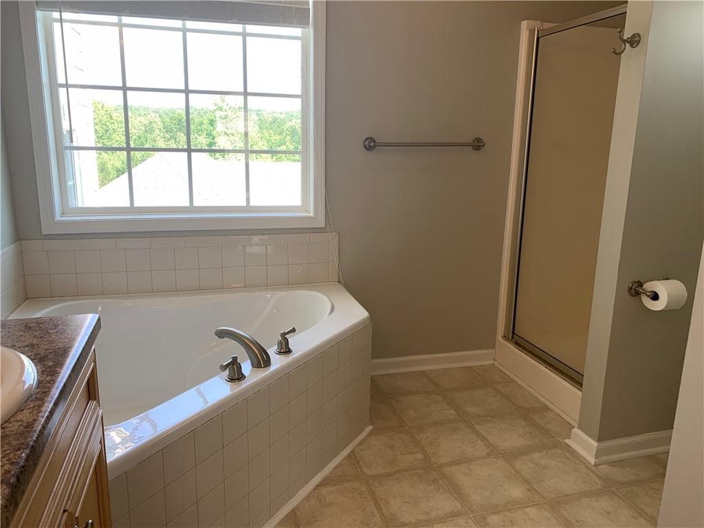 3 bedroom, 3 bathroom, 2,465 sq ft single family residence for rent at 12 Finn Way, Dallas, GA 30132 for $2,000 a month — photo 8
