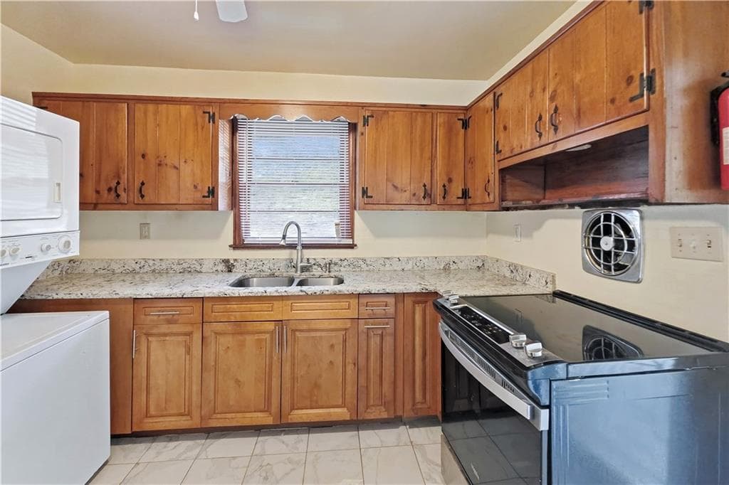 3 bedroom, 2 bathroom, 1,186 sq ft single family residence for rent at 2798 Dearwood Drive, Atlanta, GA 30315 for $1,350 a month — photo 6