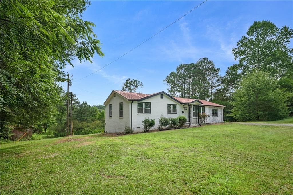 3 bedroom, 1 bathroom, 1,188 sq ft single family residence for sale at 1945 Big Ridge Road, Talking Rock, GA 30175 — photo 4