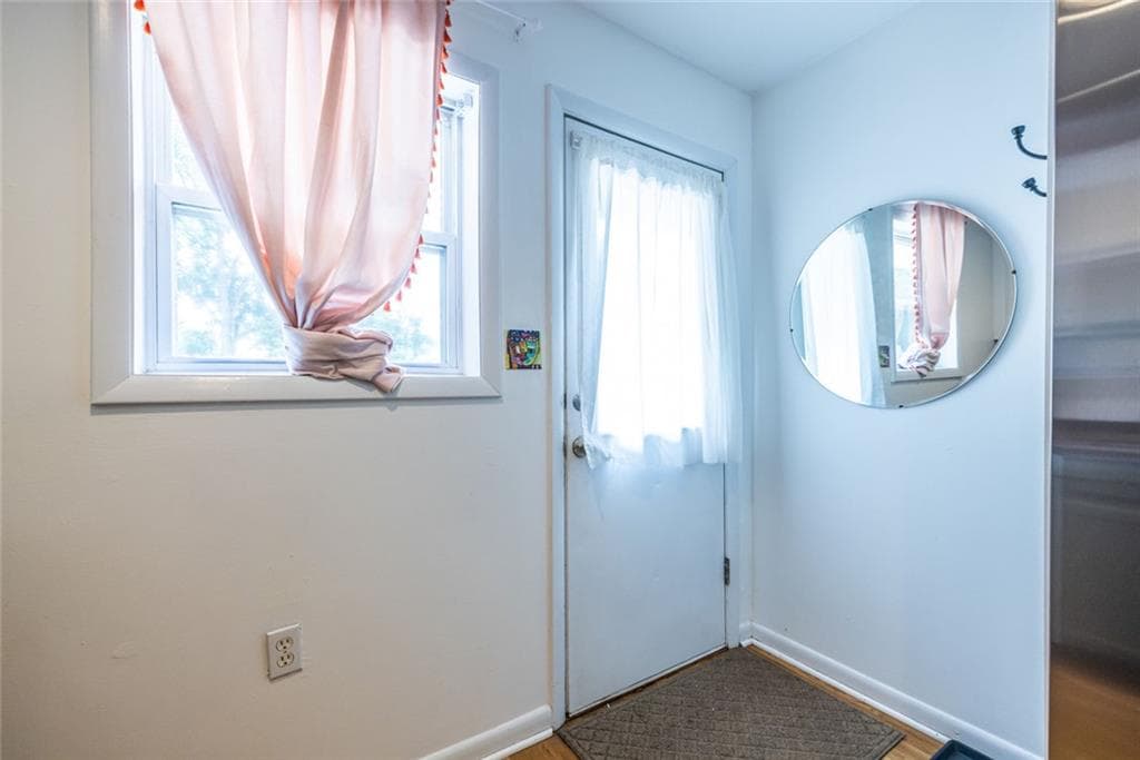 2 bedroom, 1 bathroom, 750 sq ft condominium for sale at 575 Flat Shoals Avenue 8, Atlanta, GA 30316 — photo 10