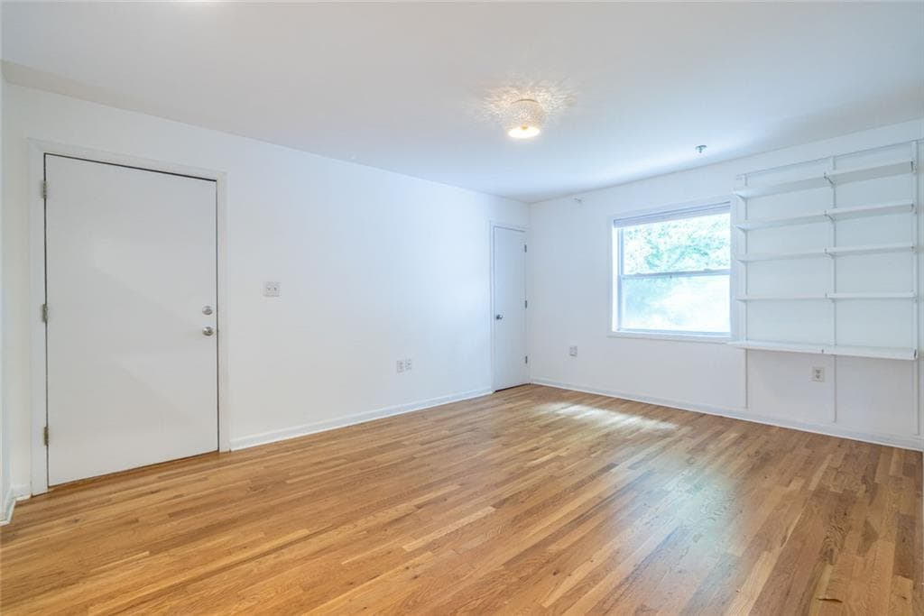 2 bedroom, 1 bathroom, 750 sq ft condominium for sale at 575 Flat Shoals Avenue 8, Atlanta, GA 30316 — photo 5