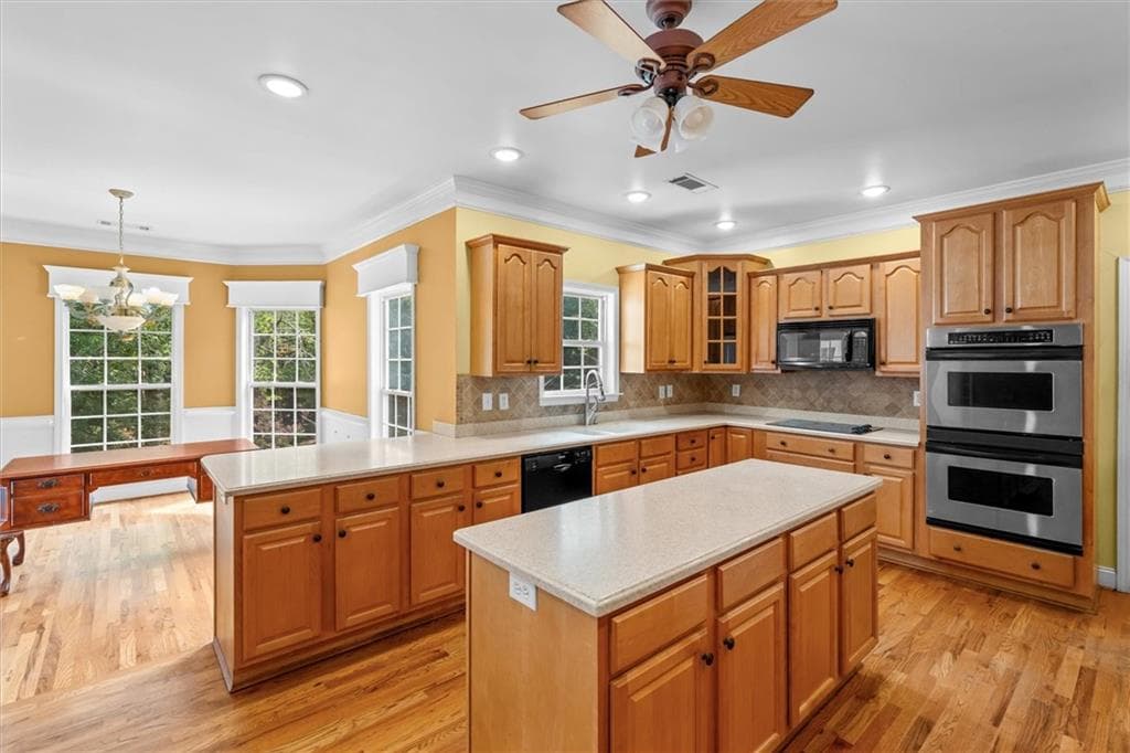 5 bedroom, 5 bathroom, 4,280 sq ft single family residence for sale at 9790 Court Lynn Lane, Winston, GA 30187 — photo 7
