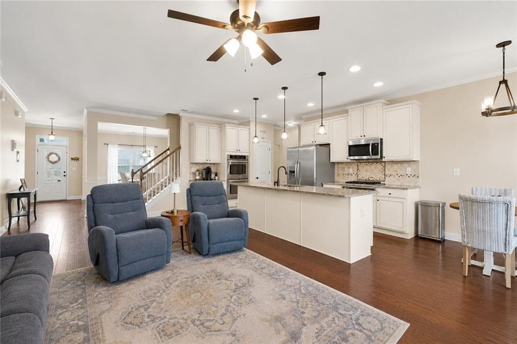 4 bedroom, 2 bathroom, 2,192 sq ft single family residence for sale at 157 Oakley Way, Dallas, GA 30132 — photo 6