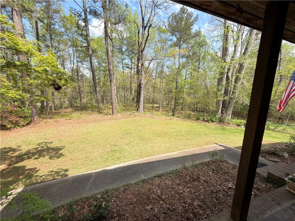 5 bedroom, 3 bathroom, 3,124 sq ft single family residence under contract at 3500 Daniel Bridge Road, Conyers, GA 30094 — photo 4