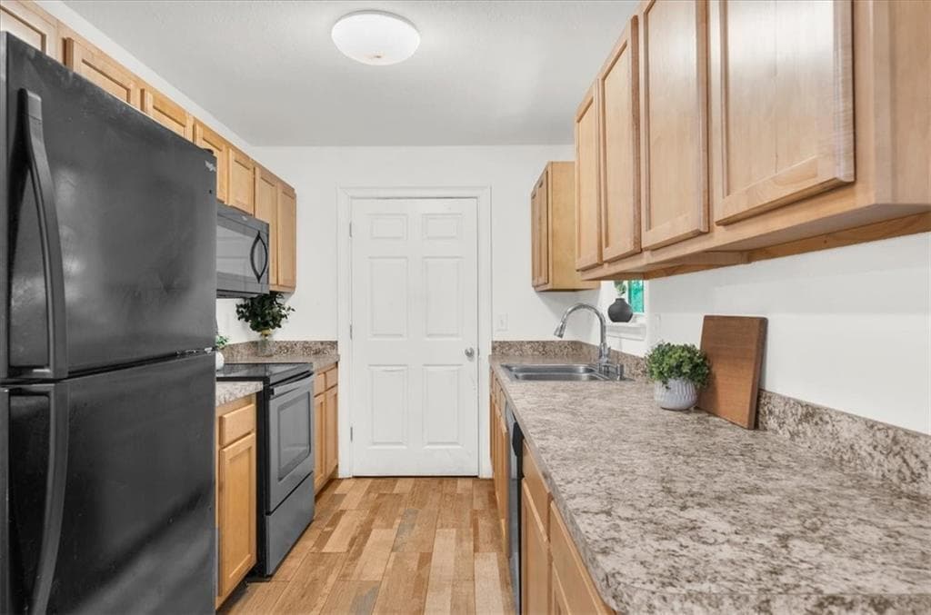 3 bedroom, 2 bathroom, 1,380 sq ft single family residence for sale at 43 Bulldog Way, Dahlonega, GA 30533 — photo 8