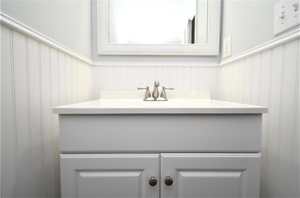 2 bedroom, 3 bathroom, 1,200 sq ft townhouse for rent at 233 Buckland, Alpharetta, GA 30022 for $2,000 a month — photo 9