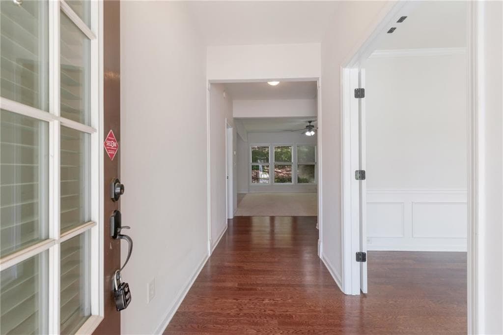 4 bedroom, 3 bathroom, 2,130 sq ft single family residence for rent at 4262 Winslow Hill Court, Suwanee, GA 30024 for $2,600 a month — photo 7