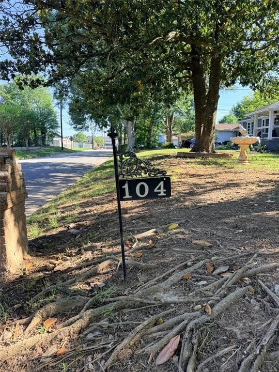 3 bedroom, 2 bathroom, 1,274 sq ft single family residence under contract at 104 Willis Mill Road, Atlanta, GA 30311 — photo 4
