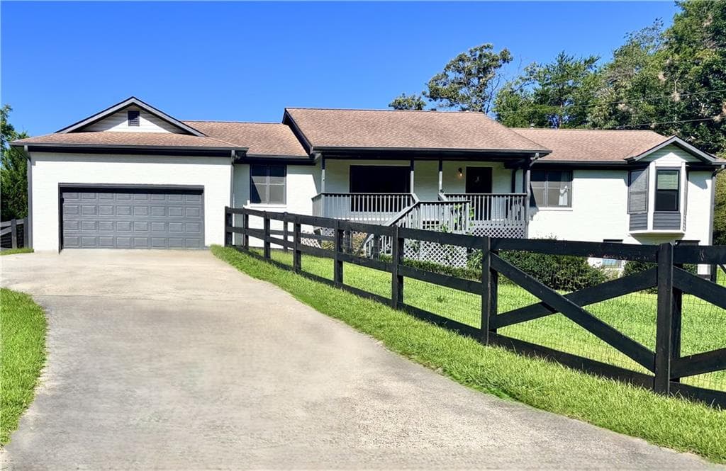 3 bedroom, 3 bathroom, 2,448 sq ft single family residence for rent at 462 Gibson Trail, Jasper, GA 30143 for $2,500 a month — photo 2