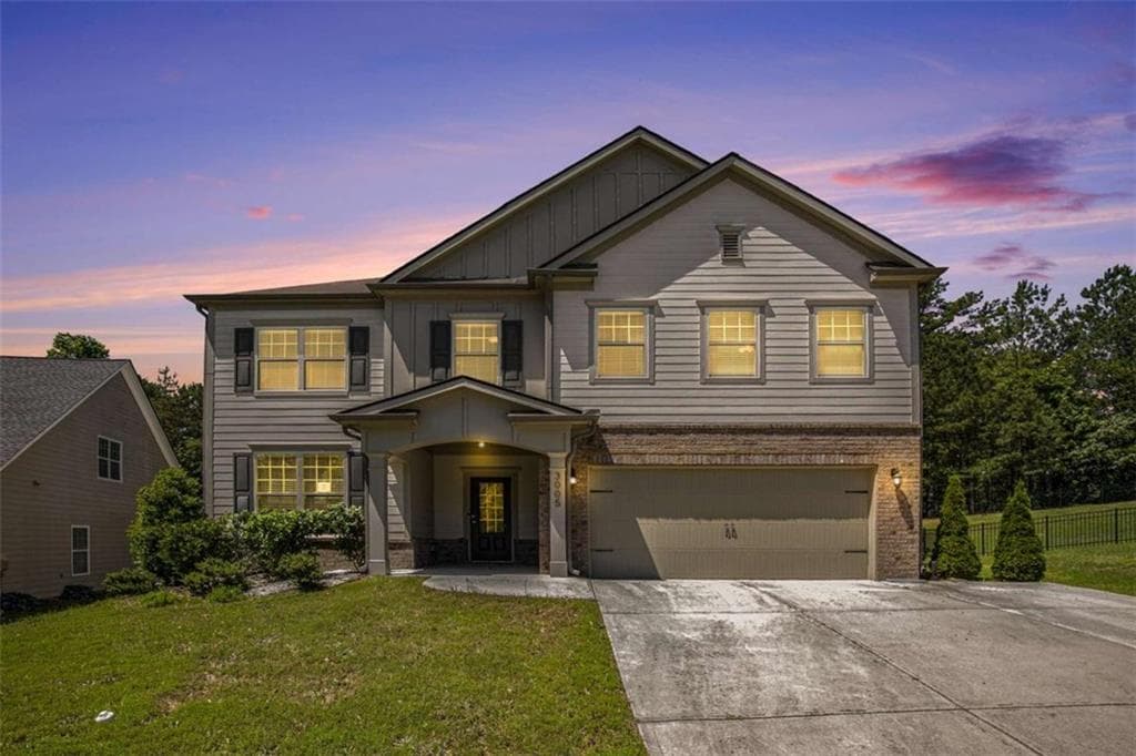 4 bedroom, 4 bathroom, 2,922 sq ft single family residence under contract at 3005 Nicholas Drive, Villa Rica, GA 30180 — photo 2