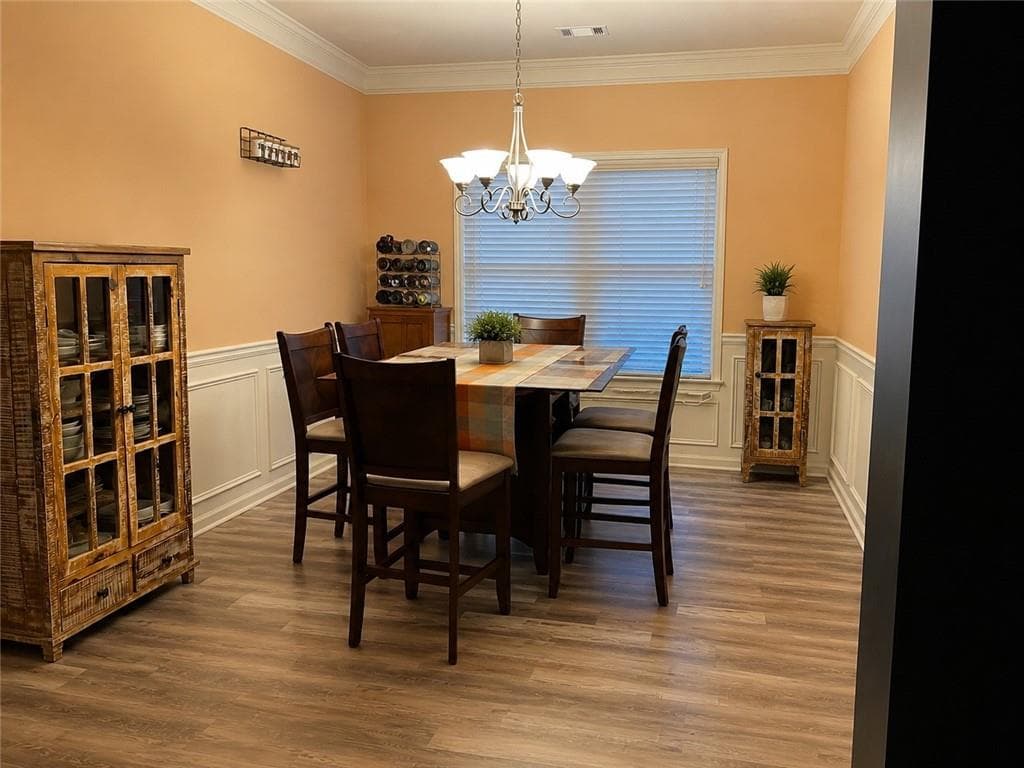 5 bedroom, 5 bathroom, 4,352 sq ft single family residence for sale at 2526 Olney Falls Drive, Braselton, GA 30517 — photo 4
