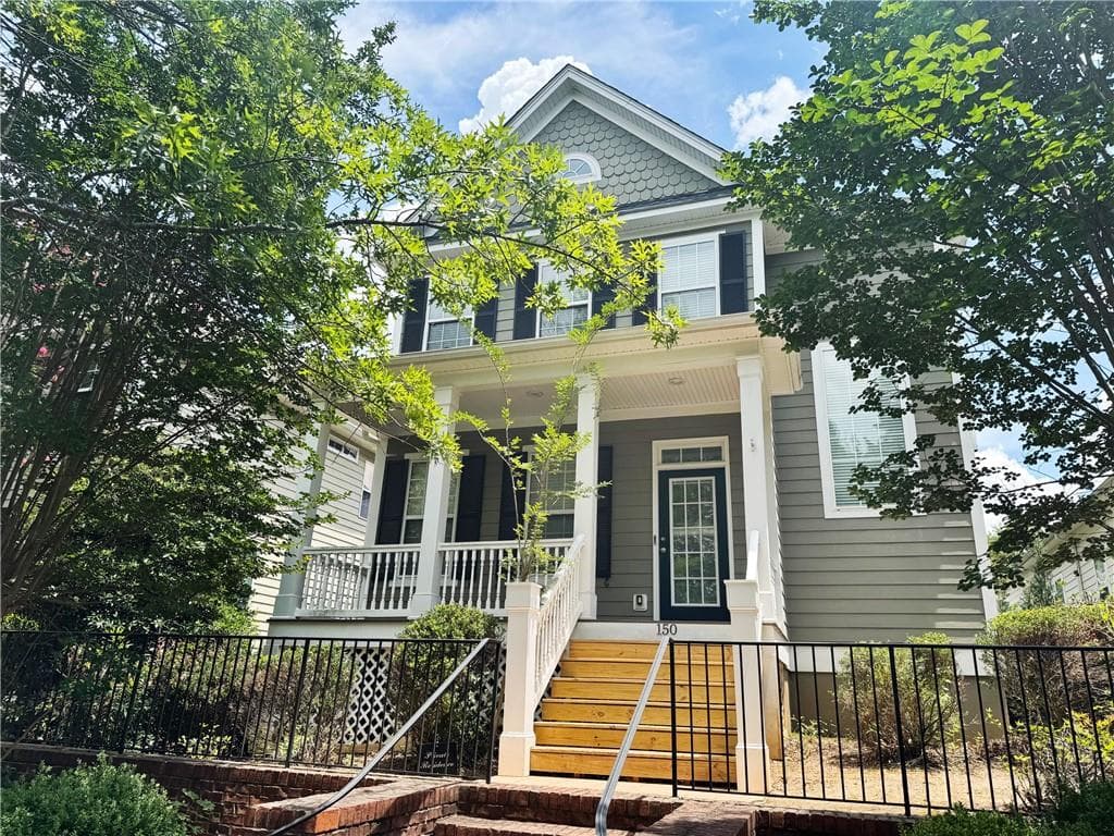 3 bedroom, 3 bathroom, 2,181 sq ft single family residence for sale at 150 Clandon Park Terrace, Fayetteville, GA 30214