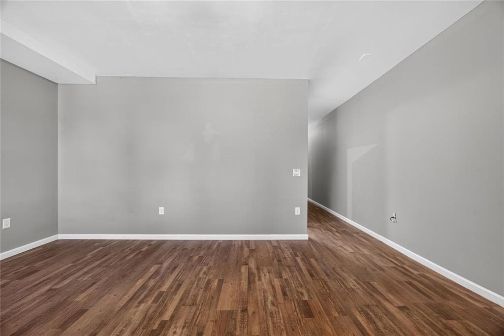 duplex under contract at 2008 Joseph E Boone Boulevard, Atlanta, GA 30314 — photo 4