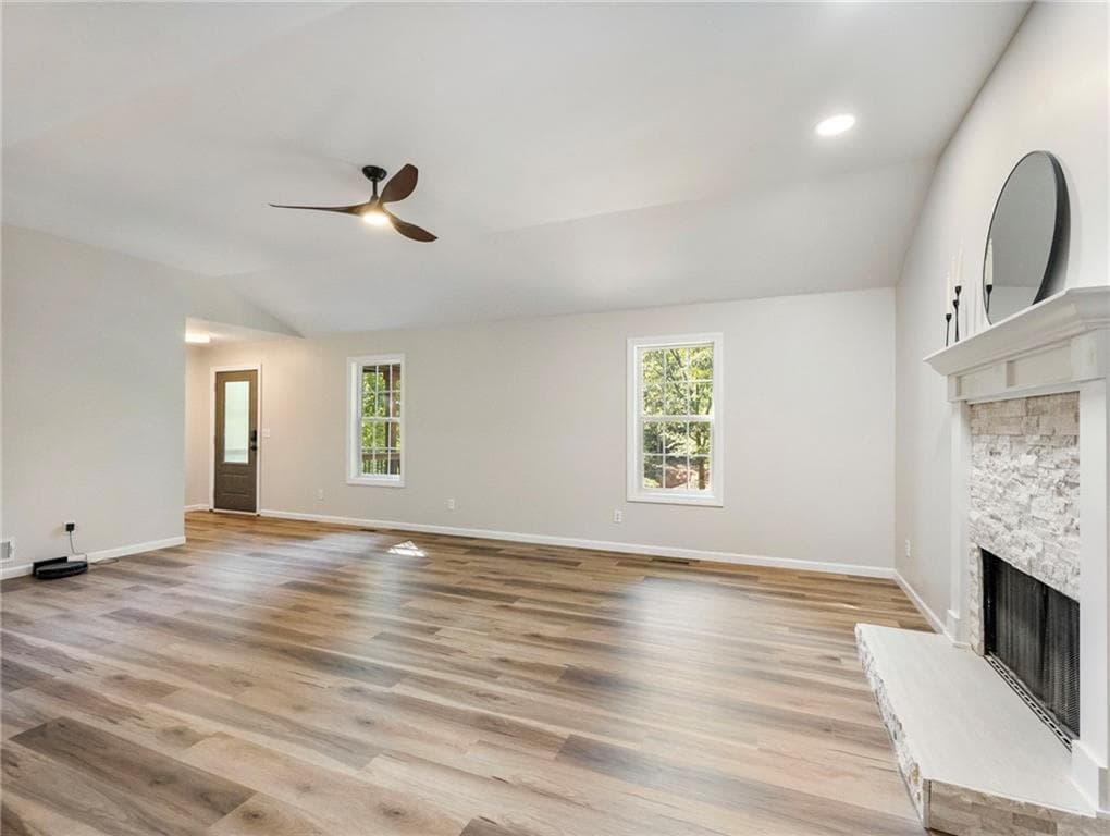 4 bedroom, 3 bathroom, 2,100 sq ft single family residence for sale at 3930 Pine Tree Lane, Gainesville, GA 30501 — photo 5