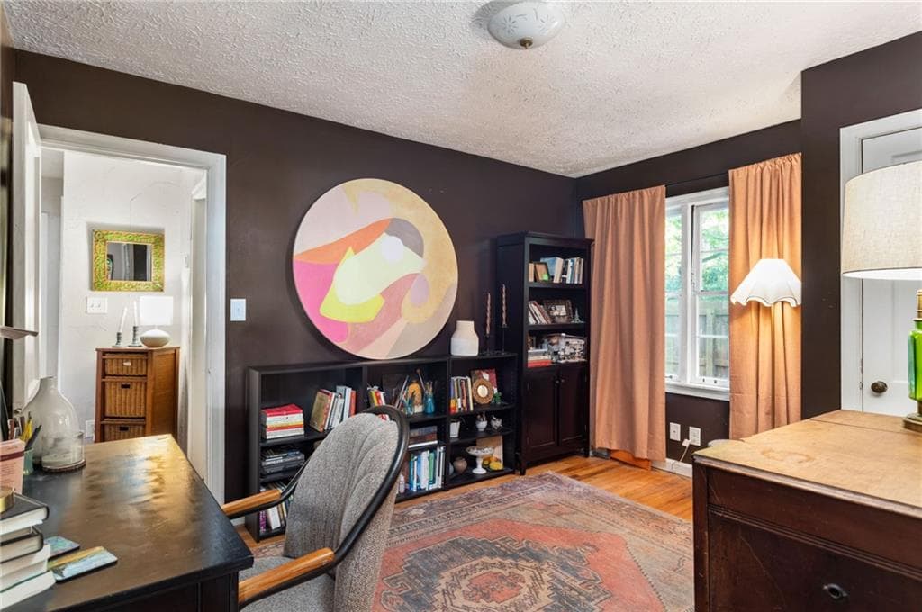 3 bedroom, 1 bathroom, 1,078 sq ft single family residence for sale at 2816 Defoors Ferry Road, Atlanta, GA 30318 — photo 10