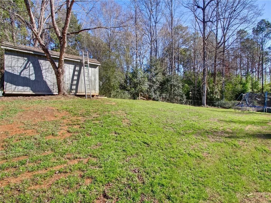 3 bedroom, 2 bathroom, 1,462 sq ft single family residence for rent at 3840 Forsythia Way, Douglasville, GA 30135 for $1,935 a month — photo 6