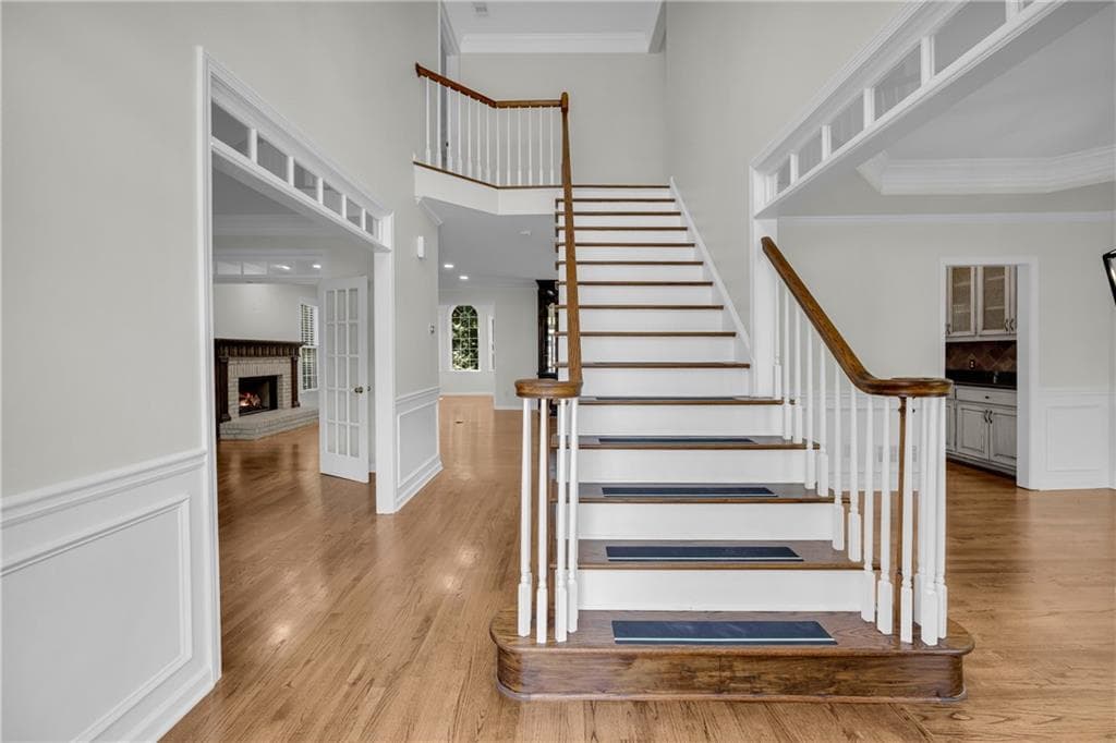 5 bedroom, 4 bathroom, 4,438 sq ft single family residence for sale at 4910 Red Robin Ridge, Johns Creek, GA 30022 — photo 6