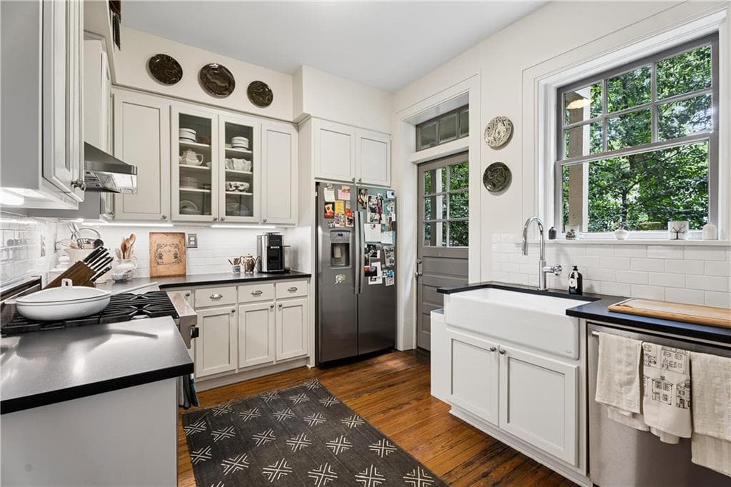 2 bedroom, 1 bathroom, 1,457 sq ft condominium under contract at 75 17th Street 7, Atlanta, GA 30309 — photo 10