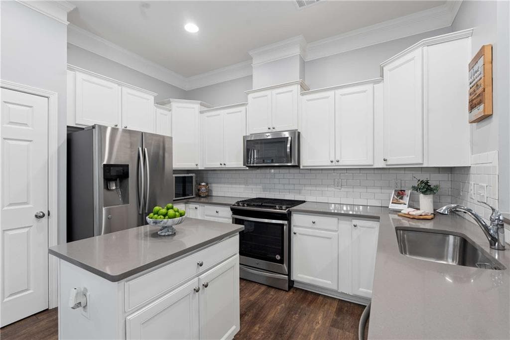 4 bedroom, 4 bathroom, 2,604 sq ft townhouse for sale at 4784 Blue Elm Lane 3, Smyrna, GA 30080 — photo 9