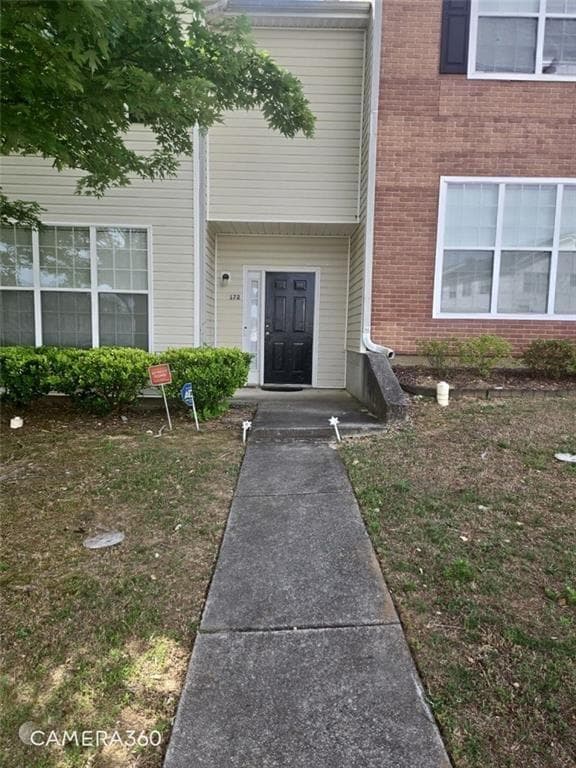 3 bedroom, 3 bathroom townhouse for sale at 172 Odyssey Turn, Conyers, GA 30012