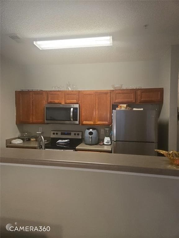 3 bedroom, 3 bathroom townhouse for sale at 172 Odyssey Turn, Conyers, GA 30012 — photo 8