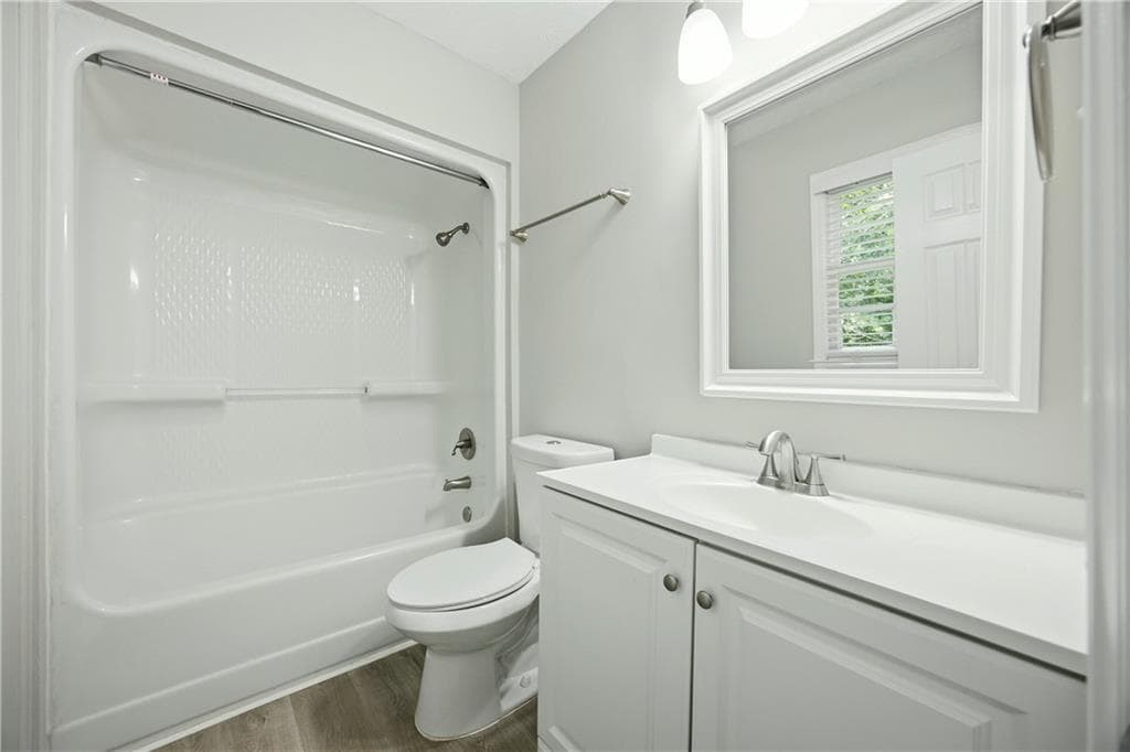 4 bedroom, 3 bathroom, 2,161 sq ft single family residence for sale at 458 Hearth Place, Lawrenceville, GA 30043 — photo 8