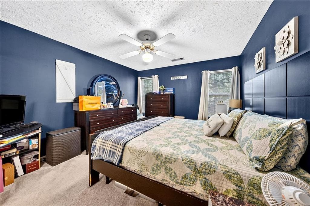 3 bedroom, 2 bathroom, 2,680 sq ft single family residence for sale at 802 Windsor Drive, Monroe, GA 30656 — photo 9