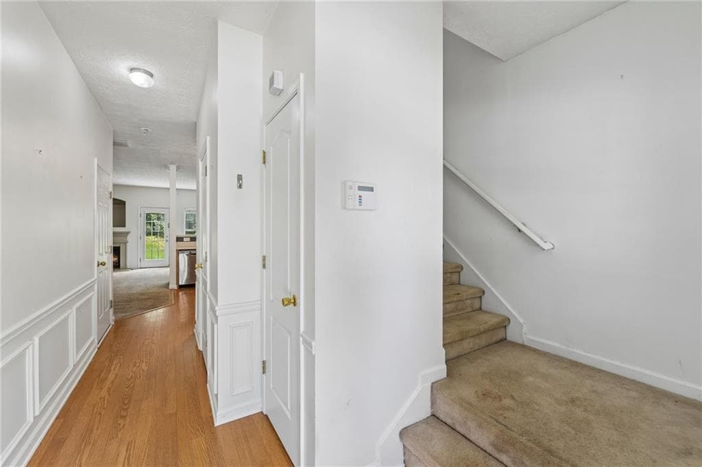 3 bedroom, 3 bathroom, 1,568 sq ft townhouse for sale at 5326 Langston Road, Norcross, GA 30071 — photo 7