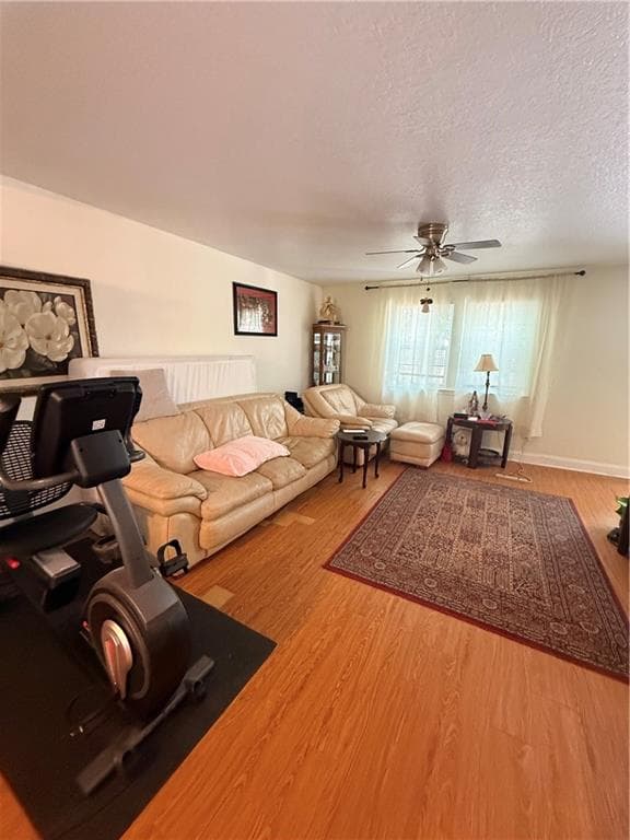 duplex for sale at 305 Townview Drive, Cleveland, GA 30528 — photo 4