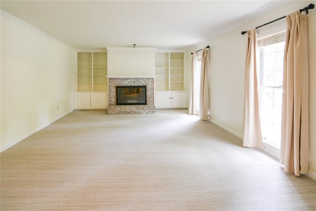 5 bedroom, 4 bathroom, 3,200 sq ft single family residence for rent at 4156 Westerleigh Court, Peachtree Corners, GA 30092 for $3,500 a month — photo 3