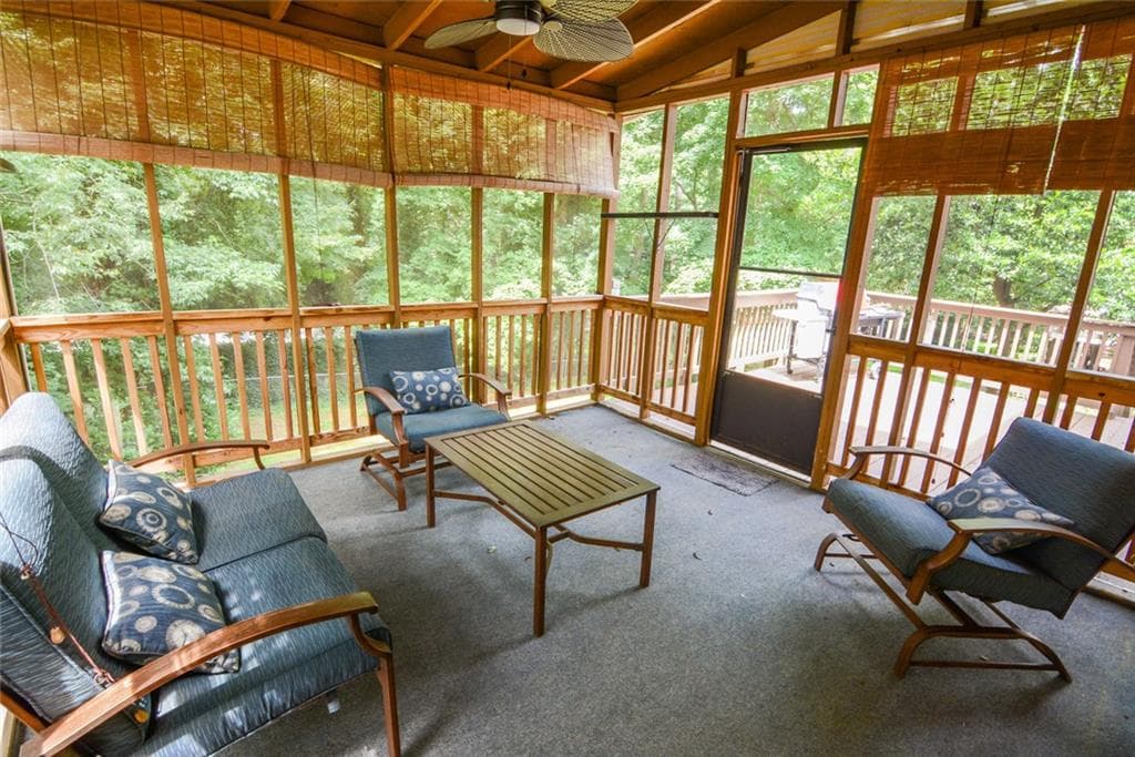 5 bedroom, 4 bathroom, 3,200 sq ft single family residence for rent at 4156 Westerleigh Court, Peachtree Corners, GA 30092 for $3,500 a month — photo 10