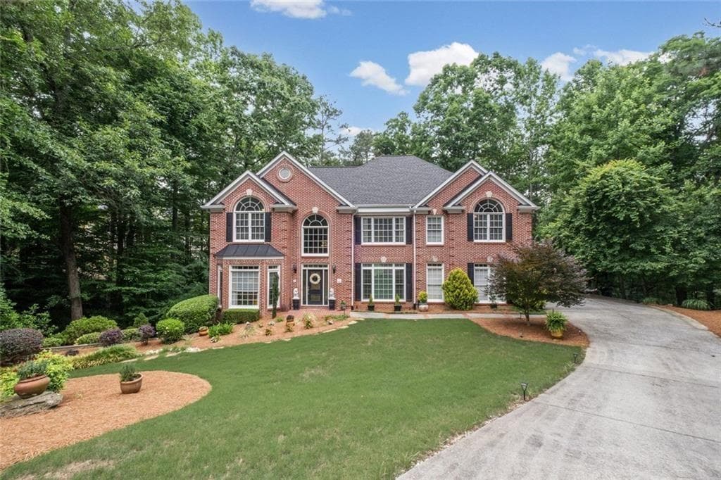 5 bedroom, 5 bathroom, 5,044 sq ft single family residence for sale at 480 Fawn Glen Drive, Roswell, GA 30075
