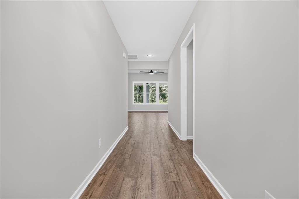 4 bedroom, 3 bathroom, 2,124 sq ft single family residence for sale at 2023 Oconee Bluff Drive, Athens, GA 30601 — photo 6