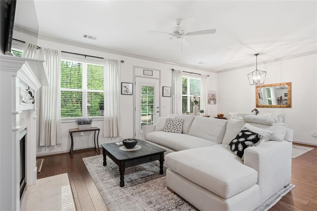 3 bedroom, 3 bathroom, 2,160 sq ft townhouse for sale at 1114 Firethorne Pass, Cumming, GA 30040 — photo 10