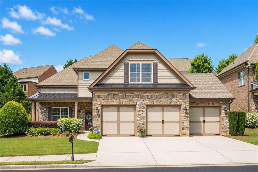 3 bedroom, 3 bathroom, 3,126 sq ft single family residence under contract at 11192 Brookhaven Club Drive, Johns Creek, GA 30097